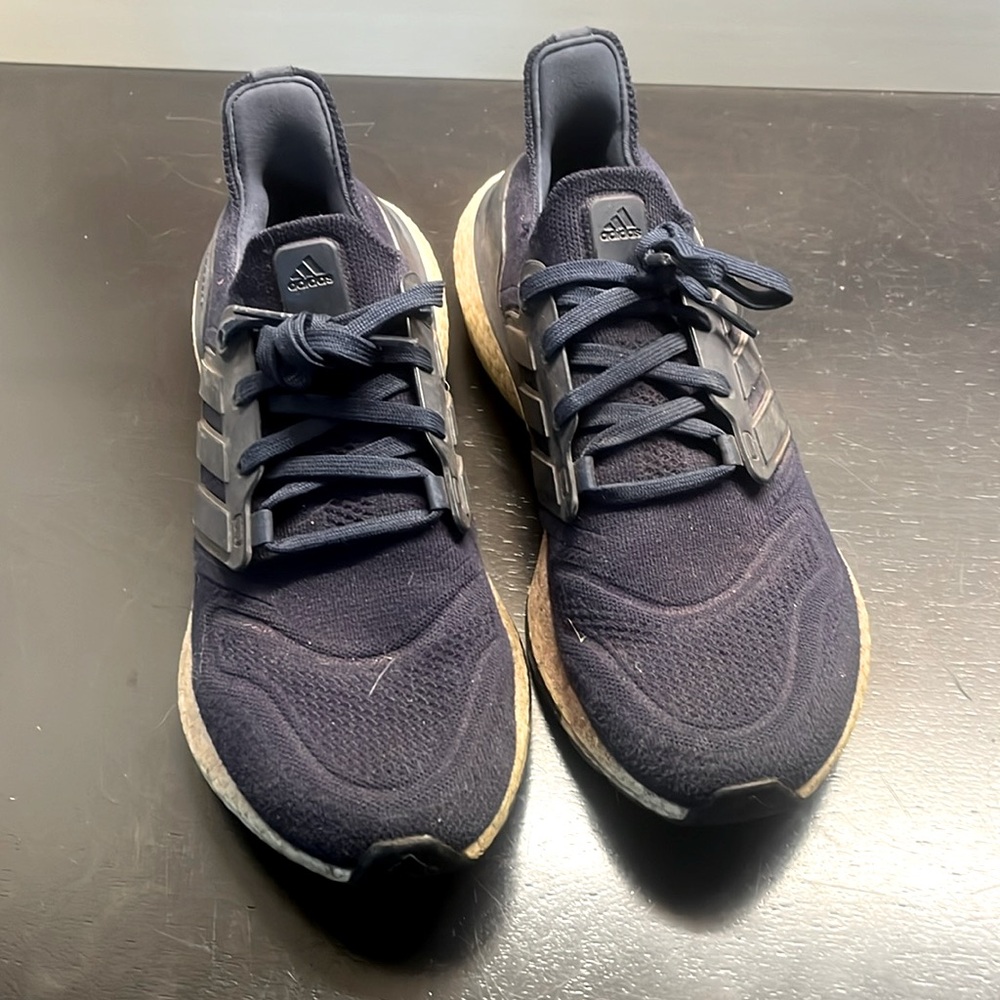 Adidas ultra boost (7.5)